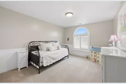 9483 S Overleigh Ct W, South Jordan, UT 84095 - Photo 28