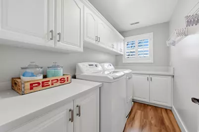 9483 S Overleigh Ct W, South Jordan, UT 84095 - Photo 32