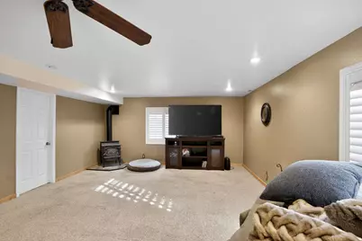 9091 S Crystal Vista Ln, West Jordan, UT 84088 - Photo 10