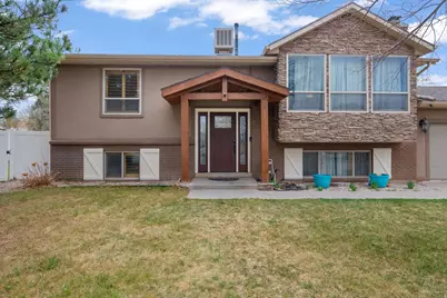 11037 S Robinson Cir E, Sandy, UT 84092 - Photo 2