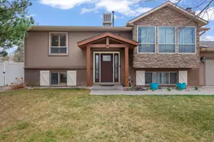 11037 S Robinson Cir E, Sandy, UT 84092 - Photo 2