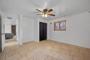 11037 S Robinson Cir E, Sandy, UT 84092 - Photo 20