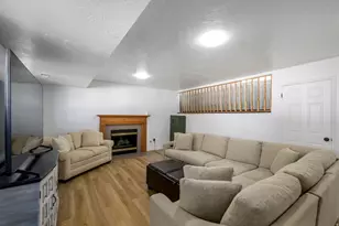 1123 E 11780 S, Sandy, UT 84094 - Photo 24