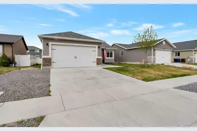 1357 E Skip St, Eagle Mountain, UT 84005 - Photo 2