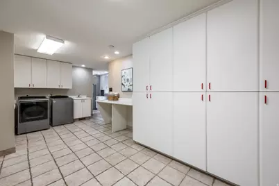 2676 E Hill Climb Cir S, Sandy, UT 84092 - Photo 24