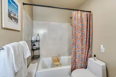 11056 N Manor Dr W, Highland, UT 84003 - Photo 20