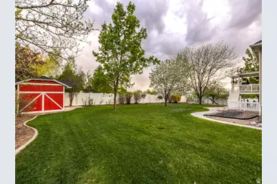 341 W 600 N, Lindon, UT 84042 - Photo 32