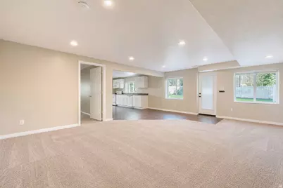 341 W 600 N, Lindon, UT 84042 - Photo 32