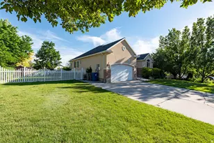 341 W 600 N, Lindon, UT 84042 - Photo 68