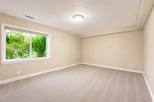 341 W 600 N, Lindon, UT 84042 - Photo 32