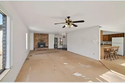 230 N 500 W, Moab, UT 84532 - Photo 14