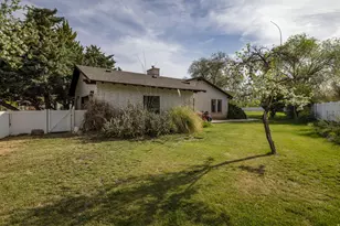 230 N 500 W, Moab, UT 84532 - Photo 40