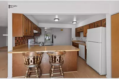 230 N 500 W, Moab, UT 84532 - Photo 18