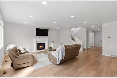 3233 W 2500 N, Clinton, UT 84015 - Photo 6