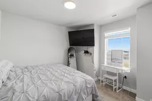 3233 W 2500 N, Clinton, UT 84015 - Photo 18