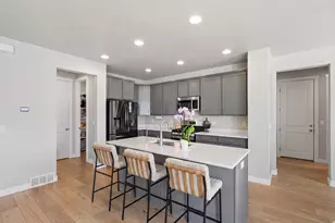 3233 W 2500 N, Clinton, UT 84015 - Photo 8