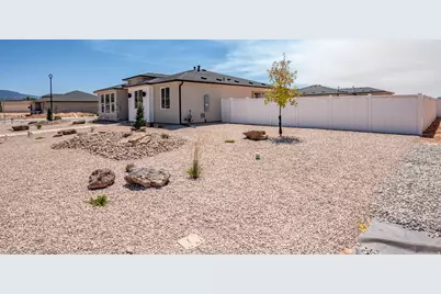 4945 N 970 E #89, Enoch, UT 84721 - Photo 4