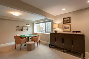 2250 E 1700 S, Salt Lake City, UT 84108 - Photo 32