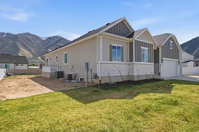 1147 S 3170 E #207, Spanish Fork, UT 84660 - Photo 4