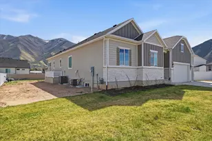 1147 S 3170 E, Spanish Fork, UT 84660 - Photo 4