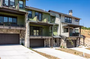 372 W Ascent Dr, Hideout, UT 84036 - Photo 1