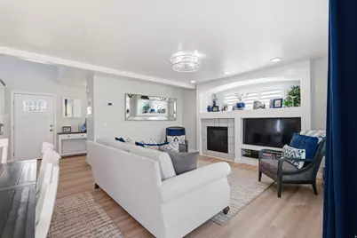 14436 S Debrian Way E, Draper, UT 84020 - Photo 2