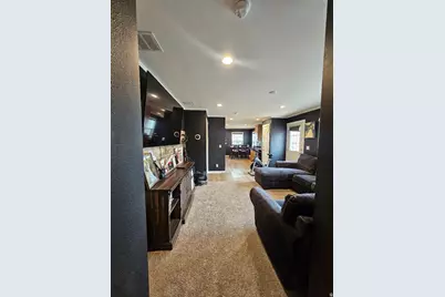 155 W 200 N, Myton, UT 84052 - Photo 6