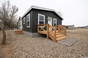 155 W 200 N, Myton, UT 84052 - Photo 2