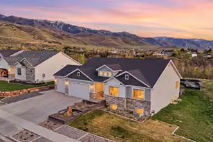 638 E Canyon Rim Rd, Smithfield, UT 84335 - Photo 1