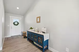 638 E Canyon Rim Rd, Smithfield, UT 84335 - Photo 4