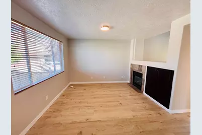 449 E Apple Blossom Dr, Pleasant Grove, UT 84062 - Photo 6