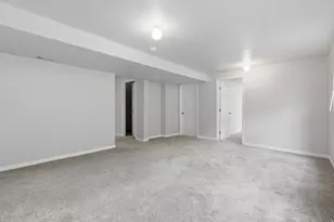 449 E Apple Blossom Dr, Pleasant Grove, UT 84062 - Photo 32