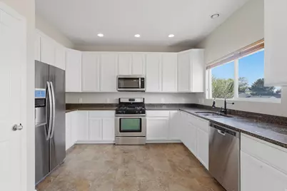 449 E Apple Blossom Dr, Pleasant Grove, UT 84062 - Photo 12