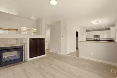 449 E Apple Blossom Dr, Pleasant Grove, UT 84062 - Photo 8