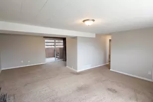 750 W Gentile St, Layton, UT 84041 - Photo 16