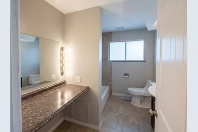 750 W Gentile St, Layton, UT 84041 - Photo 6