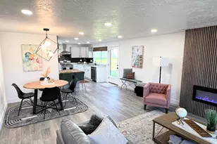 1448 E Estrellita Dr, Sandy, UT 84093 - Photo 4