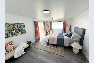 1448 E Estrellita Dr, Sandy, UT 84093 - Photo 14