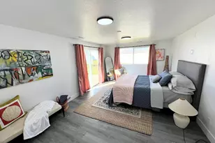 1448 E Estrellita Dr, Sandy, UT 84093 - Photo 14