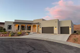 2211 Camino Del Carnero, Moab, UT 84532 - Photo 2