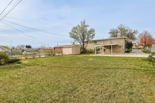 325 W Princeton Dr, Midvale, UT 84047 - Photo 24