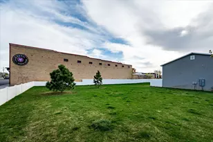 371 E 2050 N, North Ogden, UT 84414 - Photo 32