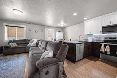 371 E 2050 N #1, North Ogden, UT 84414 - Photo 12