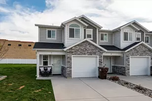 371 E 2050 N, North Ogden, UT 84414 - Photo 2