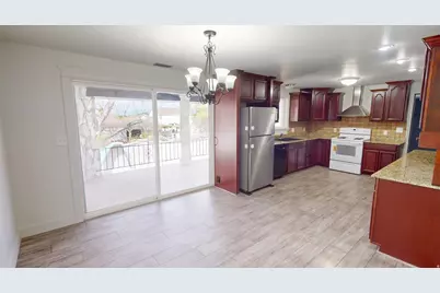 5288 W 3830 S, West Valley, UT 84120 - Photo 8