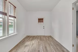 8831 S 400 E, Sandy, UT 84070 - Photo 10