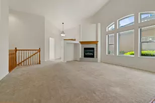 10956 S Crystal View Way, South Jordan, UT 84095 - Photo 2