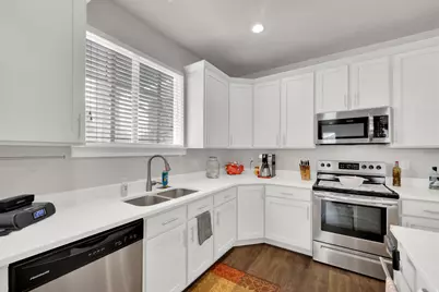 7082 W Oromia View Dr, West Valley, UT 84128 - Photo 6