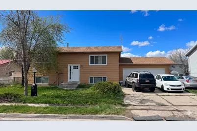 959 Three Point Ave, Logan, UT 84321 - Photo 16