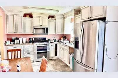 959 Three Point Ave, Logan, UT 84321 - Photo 4